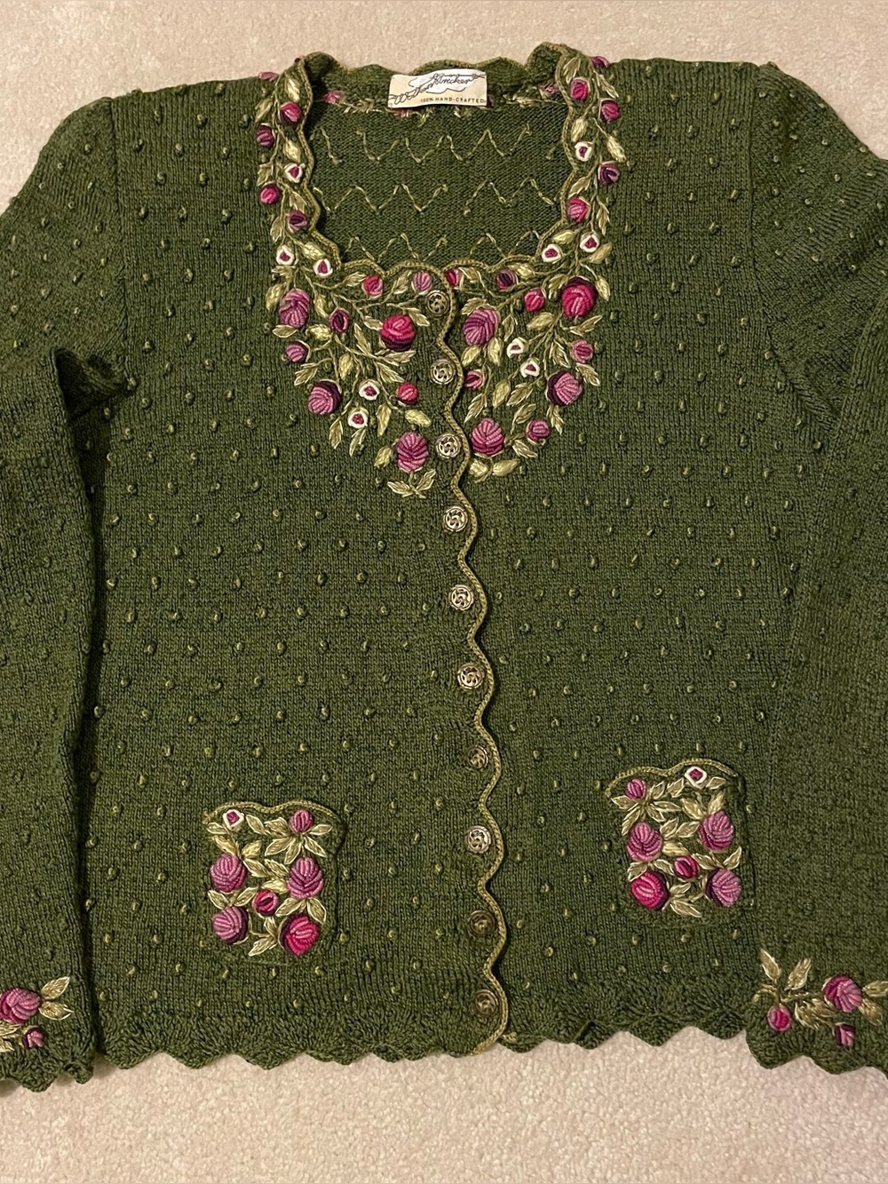 Pristine Vintage Wolkenstricker Moss Green Floral
Hand-Knit Cardigan Sweater